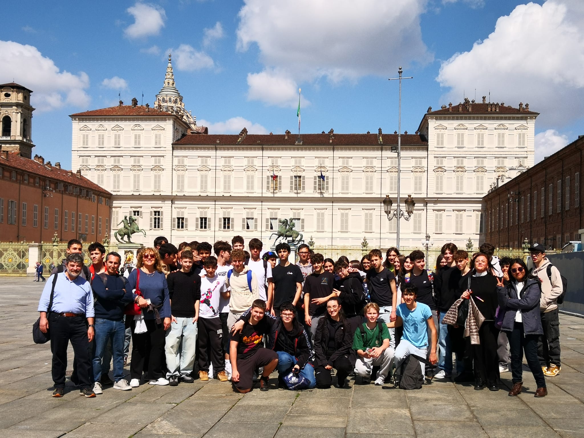 La 1ALSS, la 1F ITI e la 1H ITI alla scoperta delle meraviglie di Torino.